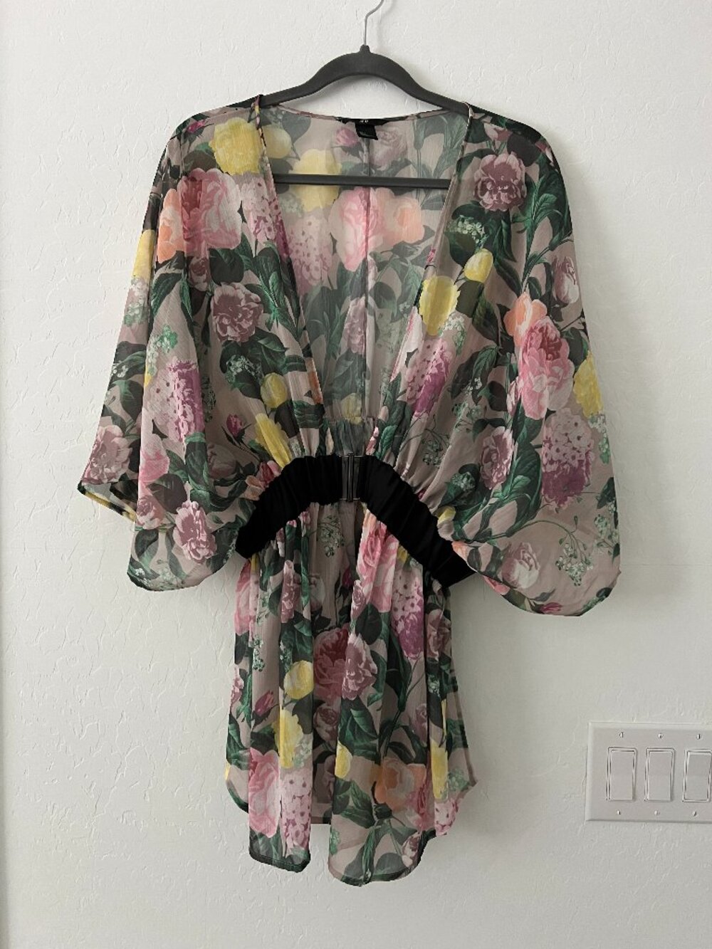 H&M Floral Kimono Sleeve Blouse Top Belted Waist Sheer Boho Romantic Size Large